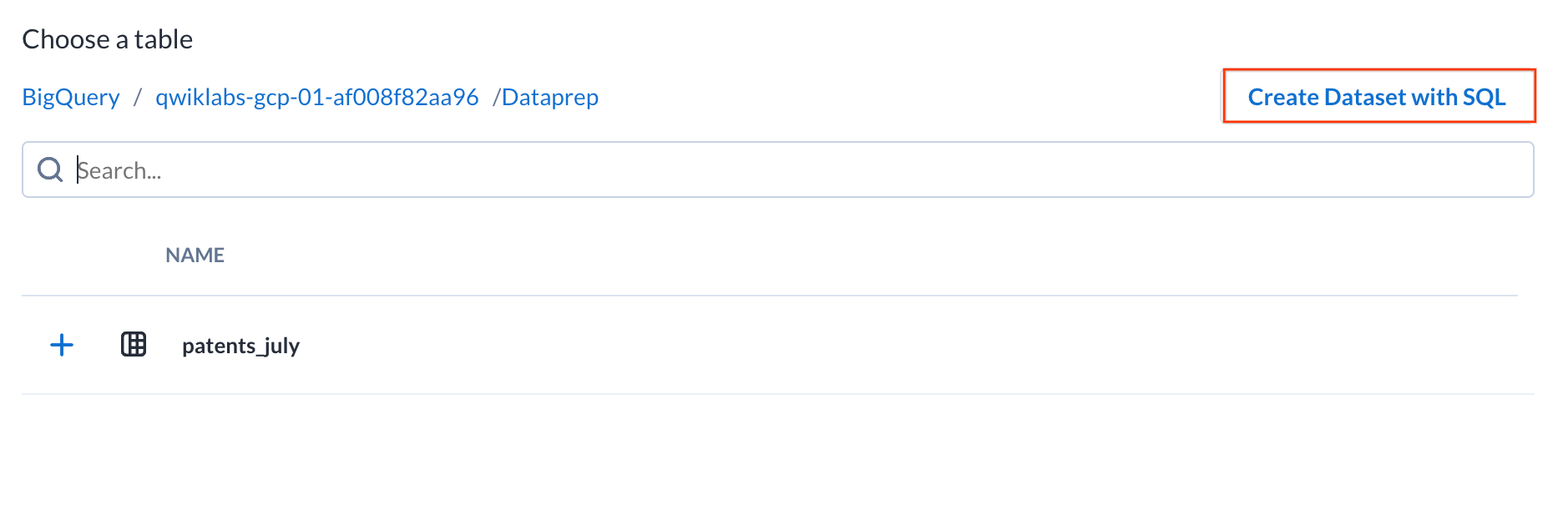 Create dataset with SQL button highlighted on the Choose a table page