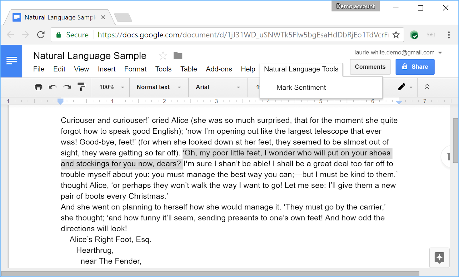 Le document Google Docs &quot;Natural Language Sample&quot; affichant l&#39;option de menu &quot;Marquer le sentiment&quot;